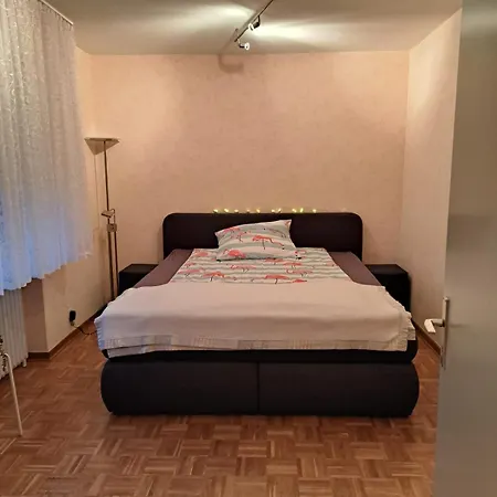 Ruhiges Mit Wohlfuehlcharakter